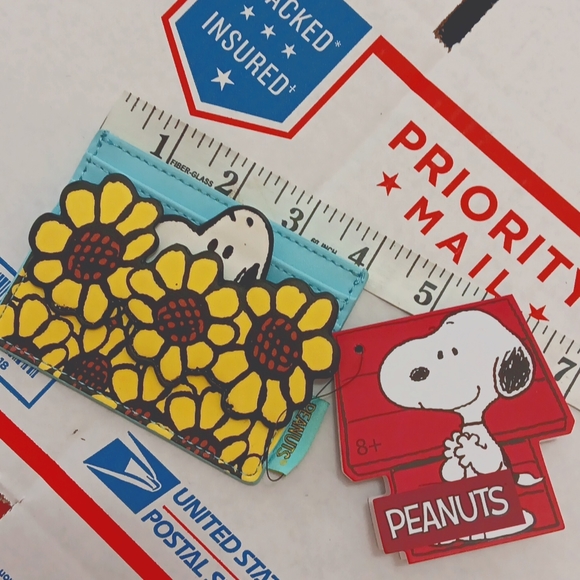 Credit Card Wallet - Picture 3 of 5